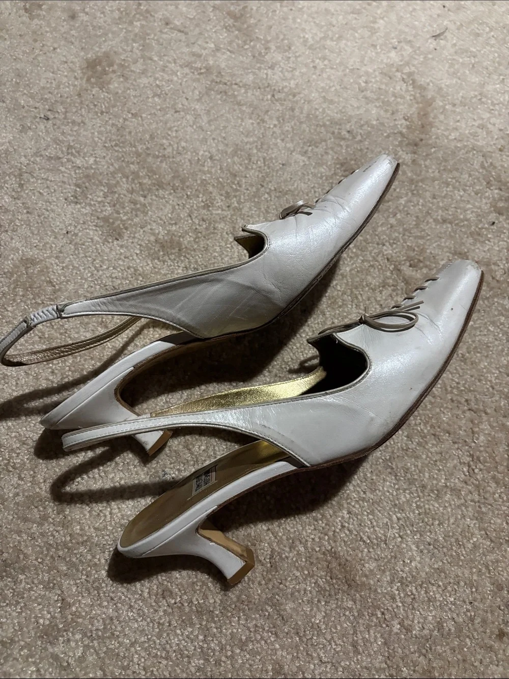 Timothy Hitsman White Leather Lace-Up Slingback Pumps with Gold Interior